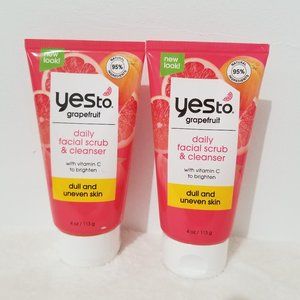 2 tubes Yes to Grapefruit Daily Facial Scrub & Cleaner 4 Oz. each